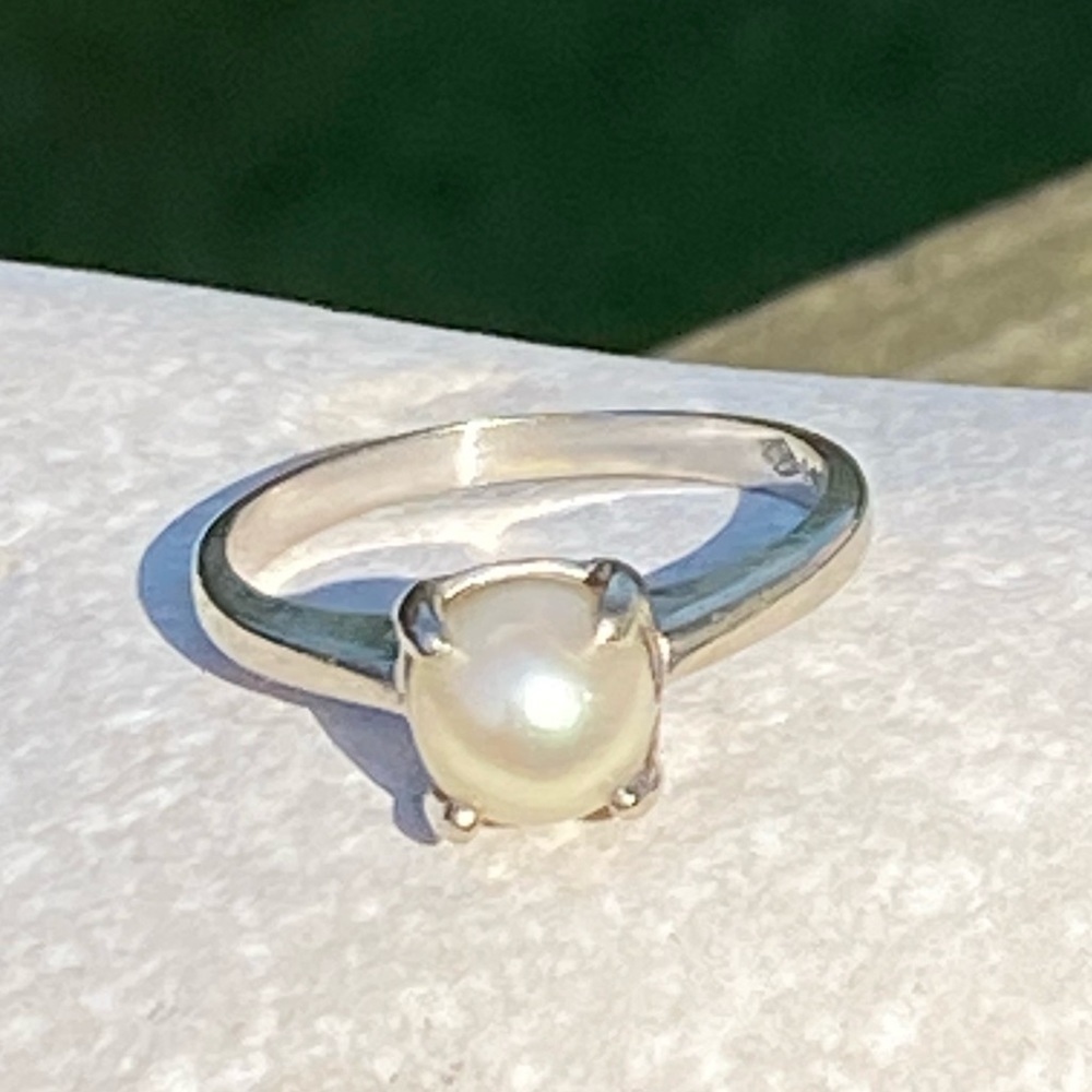 14k solid white gold genuine Pearl ring sz 6.5 vintage stamped